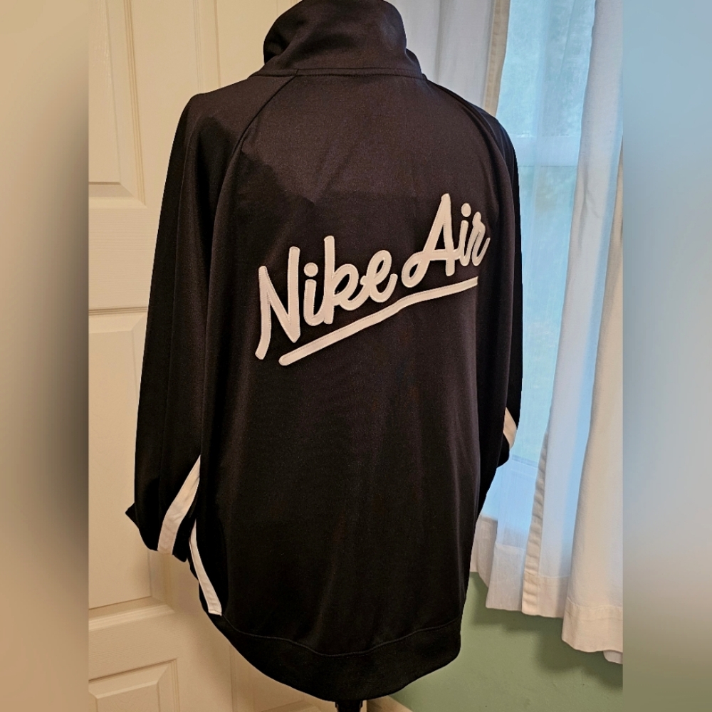 Men's Nike Air Zippered Jacket Size 2XL Black and White
